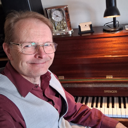 Private tutor Albert in Dursley