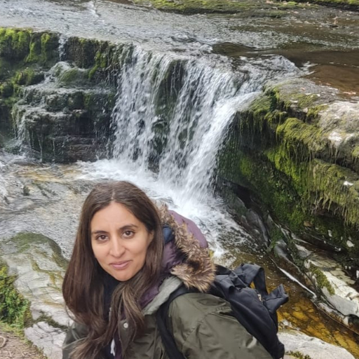 Private tutor Minna in London